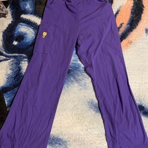 Wonder wink scrub pants